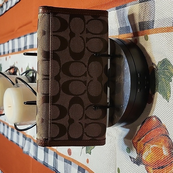 COACH MONOGRAM CANVAS & LEATHER EUC TRI-FOLD WALLET w/COA - Picture 2 of 7